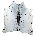 Salt & Pepper Kuhfell, ca. 180 × 170 cm, von oben fotografiert: genau das Fell, das Sie erhalten