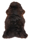Braunes Schaffell, ca. 120 × 60 cm, von oben fotografiert: genau das Fell, das Sie erhalten