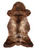 Mehrfarbiges britisches Lammfell, ca. 115 × 50 cm, von oben fotografiert: genau das Fell, das Sie erhalten