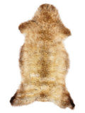 Mehrfarbiges britisches Lammfell, ca. 115 × 55 cm, von oben fotografiert: genau das Fell, das Sie erhalten