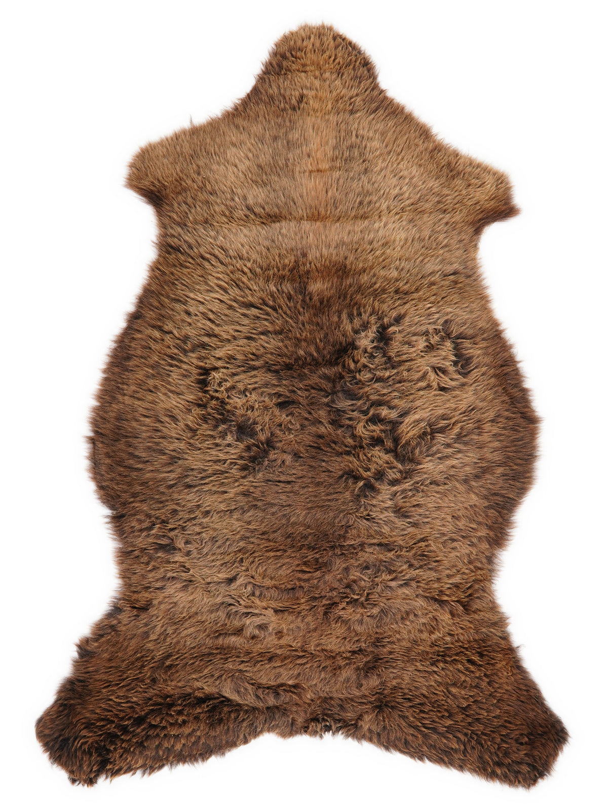 Dünnes braunes Lammfell, ca. 110 × 60 cm, von oben fotografiert: genau das Fell, das Sie erhalten
