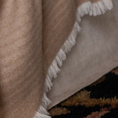 Plaid „Dune“ aus Royal-Alpaka – Detail